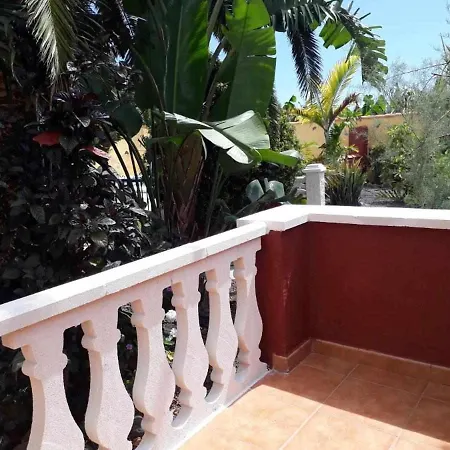 Jorsam Con Piscina Country house